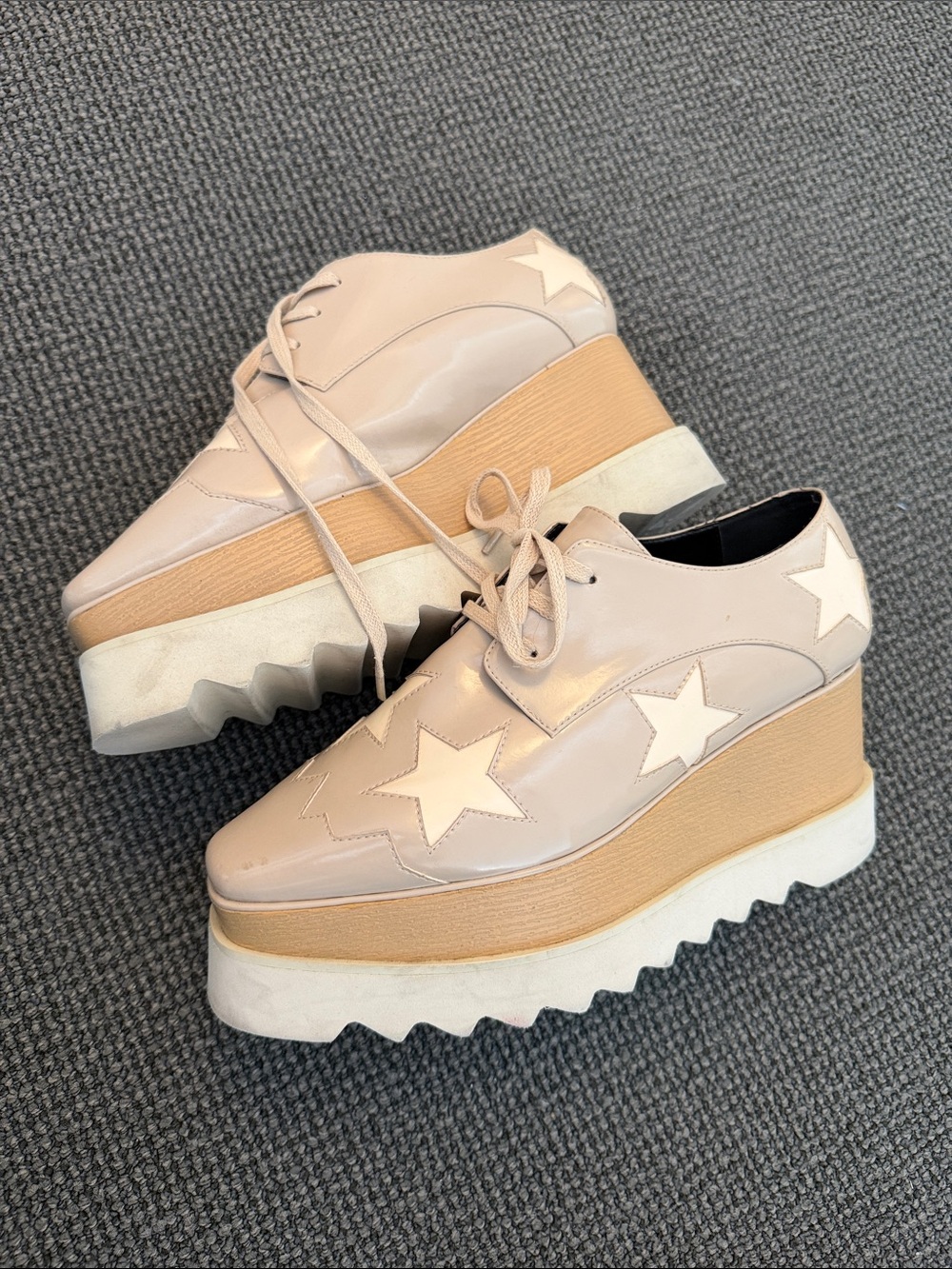 Stella Mccartney Elyse Star Wedge Platform Sneaker 39 8 8.5